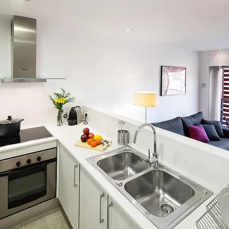 Lugaris Rambla 4 Hotell Barcelona
